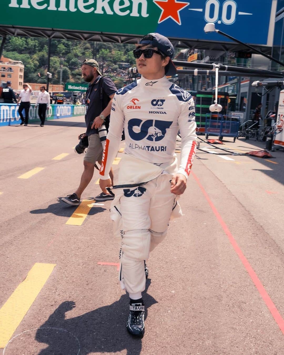 のインスタグラム：「Thanks Monaco, was a really fun weekend. Enjoyed my time on the streets! Was a tricky stint in the wet, I’m looking forward to bouncing back this weekend🔥」