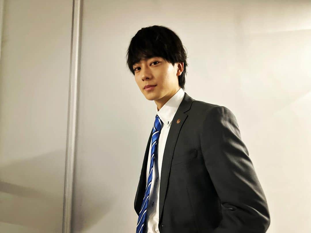 井上祐貴のインスタグラム：「・ 「unknown」第7話 このあと21時〜放送です  今夜も是非お願いします！」