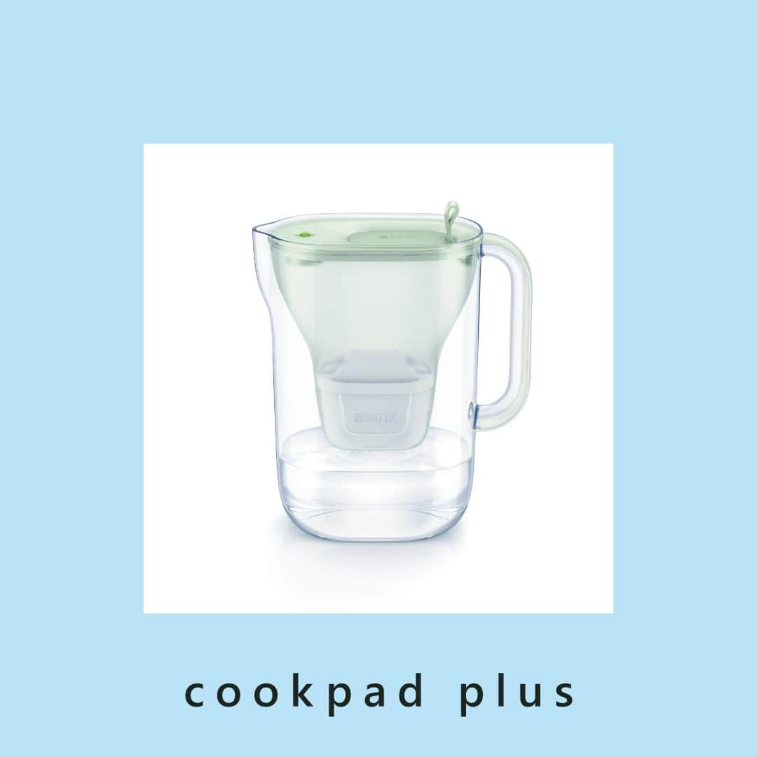 BRITA Japanさんのインスタグラム写真 - (BRITA JapanInstagram)「【メディア掲載情報】cookpad plus 2023年夏号の「クオリティ爆上がりのクッキングアイディア」の中で「人と地球のことを考えたエコなポット型浄水器」として、スタイルエコが紹介されました！  スタイルエコは環境に配慮したバイオベースプラスチックを初採用 「一歩先行くエコ」なポット型浄水器。ブリタのポット型浄水器は、ペットボトルと違って注ぎやすいのでお料理にも使いやすいですよ。  @cookpad_plus #クックパッド #クックパッドプラス  #ブリタ #brita #浄水器 #浄水ポット #ポット型浄水器  #浄水カートリッジ #ブリタのある生活 #ペットボトルよりブリタ #sdgs #環境問題 #エコ #サスティナブル #サステイナブル #サステナブル #一歩先行くエコ #バイオベース」5月30日 21時00分 - brita.japan