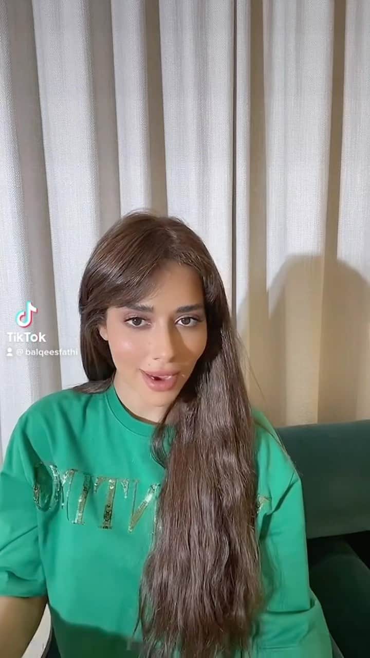 Balqees Ahmed Fathiのインスタグラム：「الفانز من كل الوطن العربي يغنون #عرفتوه 😍🔥❤️ I love my fans and thank you for your continuous support ...  4 million views and still trending 🔥🔥🔥」