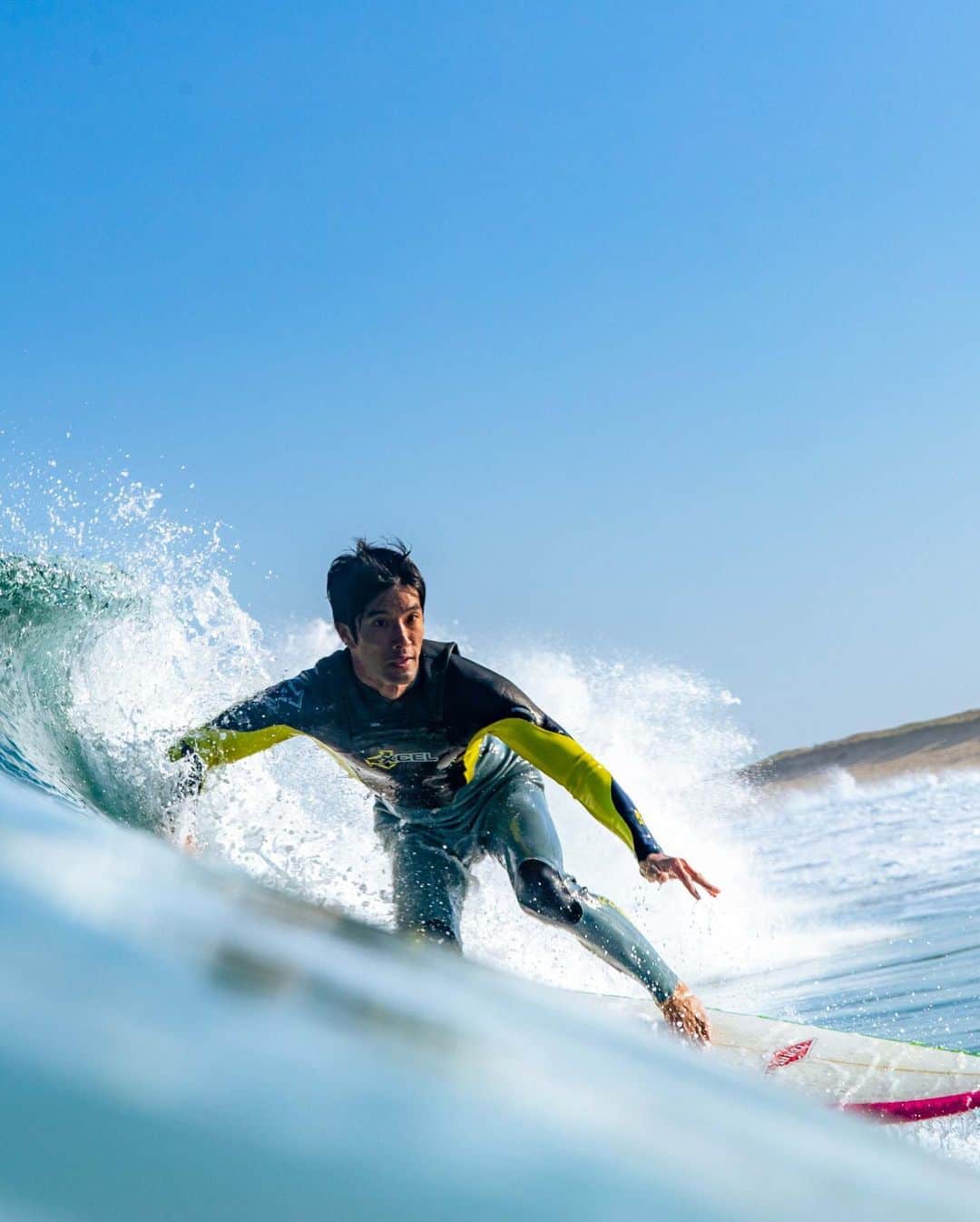 八代健さんのインスタグラム写真 - (八代健Instagram)「Until next time 🇫🇷🏄‍♂️🌊　 หนึ่งในความฝันของผมคือการได้เล่นเซิร์ฟที่ Atlantic Ocean ได้เป็นจริงแล้ว #hossegorsurf #surfingfrance #surfer #Lagravière  Surf shots @ln.hossegor40」5月30日 21時16分 - kenyashiro
