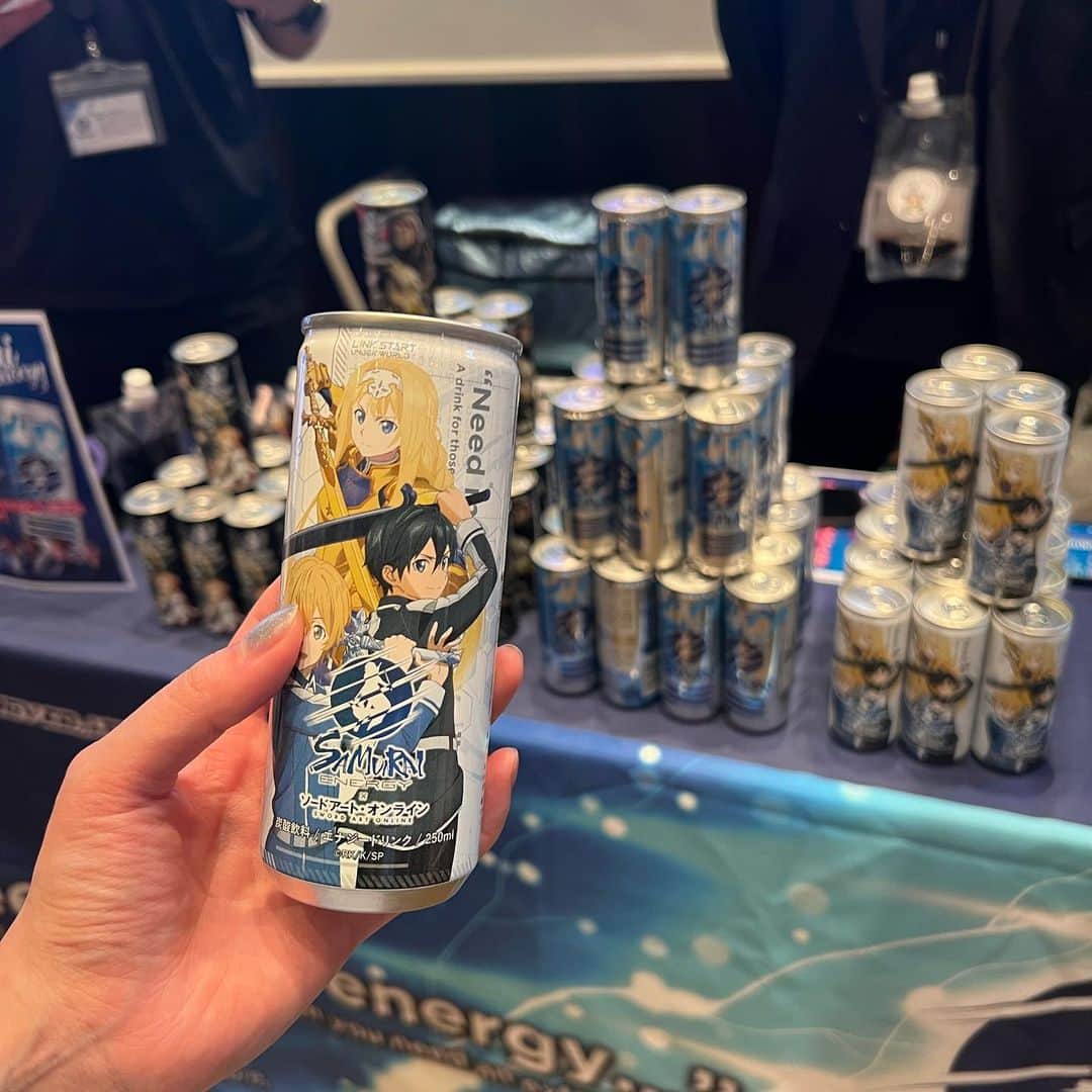伊藤弥鈴さんのインスタグラム写真 - (伊藤弥鈴Instagram)「@influencer.banpaku  ご招待いただき、インフルエンサー万博に参加させていただきました♡  魅力的なブースがたくさんあって賑やかでした🫶💕  その中でも特に気になったブースを 厳選してご紹介💁‍♀️  ★浦西ひかるちゃんプロデュースランジェリー「Lady kitten」👙  小胸でも簡単に谷間メイクできちゃうらしい👀♡ かなり気になります😳 というか今すぐ欲しい！笑 デザインも上品ですっごく可愛かったなあ🤍  @247lingerie_official  @uranishihikaru  #ladykitten #浦西ひかる   ★日本初。あんかけ雑炊専門店「とろぞう」  試食してみたんだけど、 ベースの雑炊の出汁が美味しすぎてびっくり！ あんかけかけなくても美味しいんじゃ！？ と思いながらもあんかけでアレンジしてみたらさらにびっくり！ クリームと梅のあんを食べてみたんだけどとーーっても美味しかった😍 また食べたいから今度は店舗に行くよ😋  @torozo_ikebukuro  #とろぞう雑炊 #池袋グルメ  ★部分太りができちゃう！？「seins mous」  部分太りとは！？って最初思ったけど、 年齢とともにシワになったり 窪んでいってしまうところに塗り込むと、 ふっくらして見た目年齢を改善してくれるらしい😳 胸とかデコルテ、手の甲とかに良さそうだよね🥰 バストアップにも繋がるらしいから試してみたいな🫶  @seinsmous  #セインムー #ボーテロンド #部分太り   他にもたくさんブースがあったので、 写真にメンションしてます✨ 気になる方はメンション先のアカウントをチェックしてみてね🤍  #インフルエンサー万博#マミーのおだし#酵母エキス不使用#サムライエナジー #samuraienergy #ecxia #エクシアホワイトニング #エクシア#究極の台湾レモンとコーヒー #神バナナスムージー#チルコレ渋谷 #白いシーシャ屋」5月30日 21時41分 - itomisuzu_