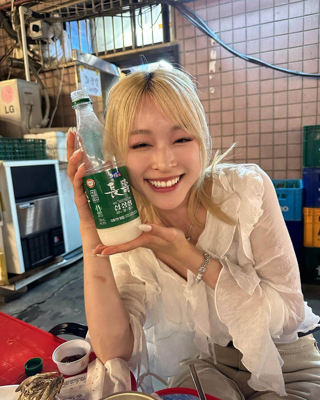 美月さんのインスタグラム写真 - (美月Instagram)「in Korea🇰🇷 . #seoul #bitandboot #韓国メイク #韓国観光」5月30日 21時37分 - lxxe_myself.8