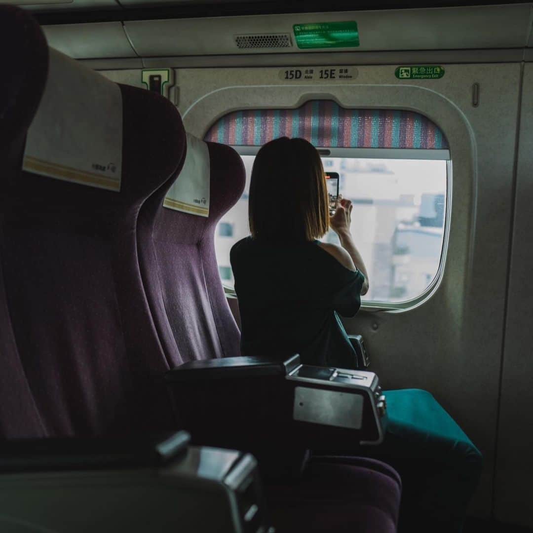 大瀧彩乃さんのインスタグラム写真 - (大瀧彩乃Instagram)「・ 初めての台南。 初めての高速鉄道🚄  #台湾#台南#高速鉄道#takiicotrip #leicaq2」5月30日 22時02分 - _ayanootaki_