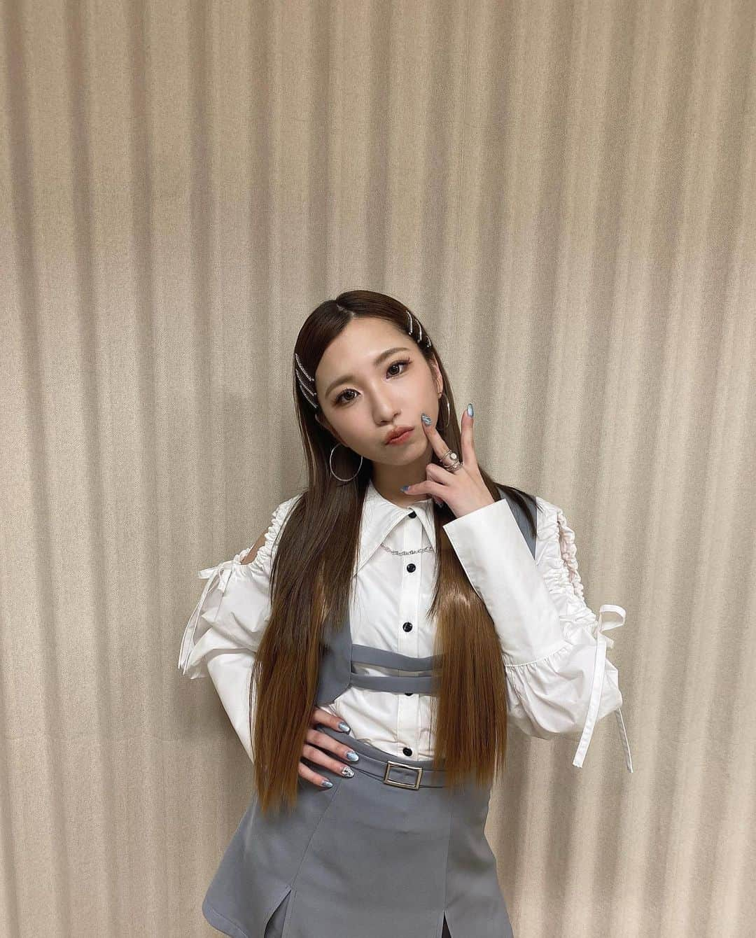 MAYU（吉田真悠）のインスタグラム：「. みてー衣装cawaii」