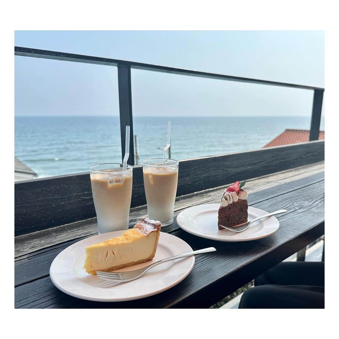 愛聖りささんのインスタグラム写真 - (愛聖りさInstagram)「. たくさん歩いてたくさん食べた🩷 . #七里ヶ浜 #七里ヶ浜カフェ #☕️」5月30日 22時34分 - risa_aise