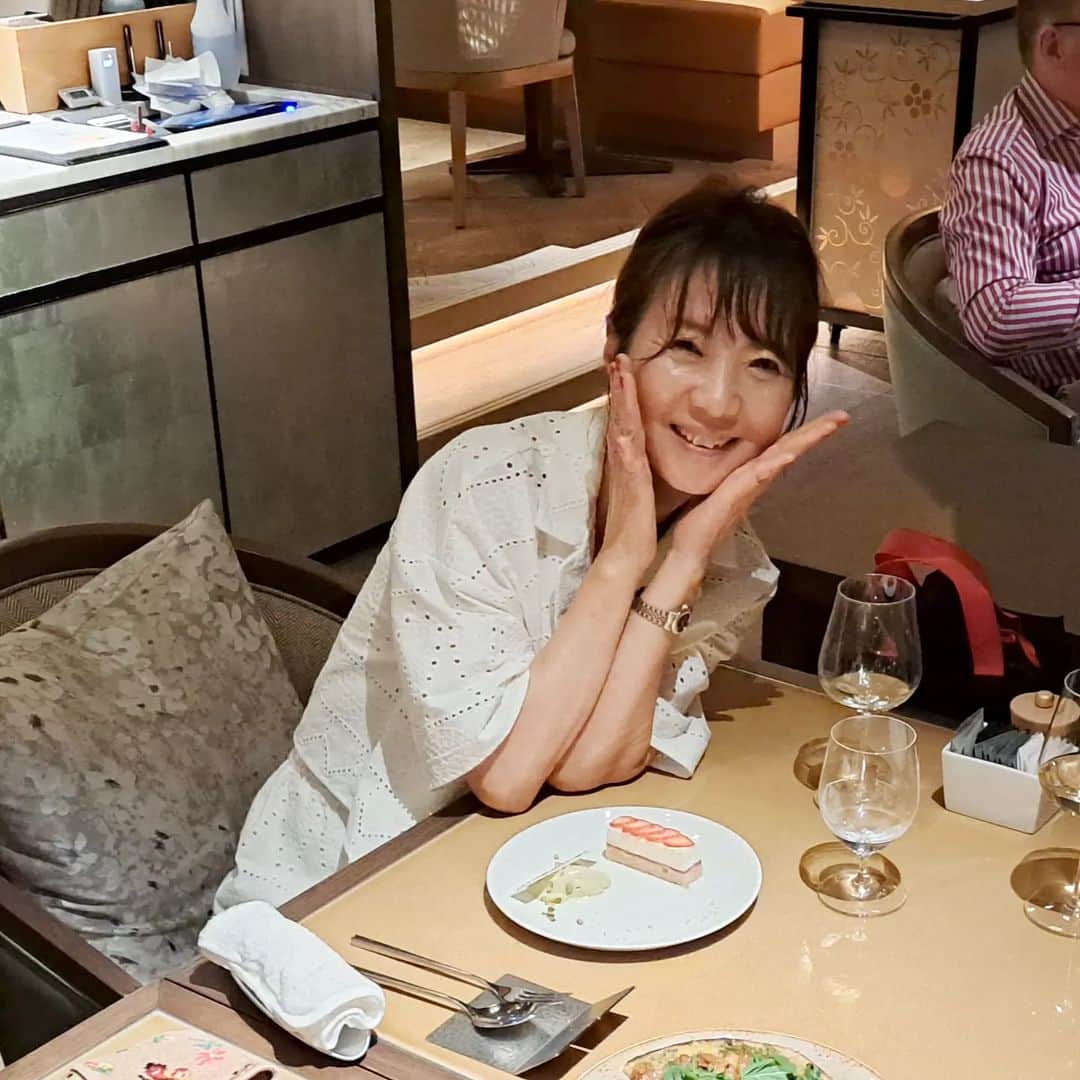 のインスタグラム：「嬉しいことありまして…うひひ😄 #谷口キヨコ #谷口流々 #キヨピー　#HOTEL THE  MITSUI KYOTO」