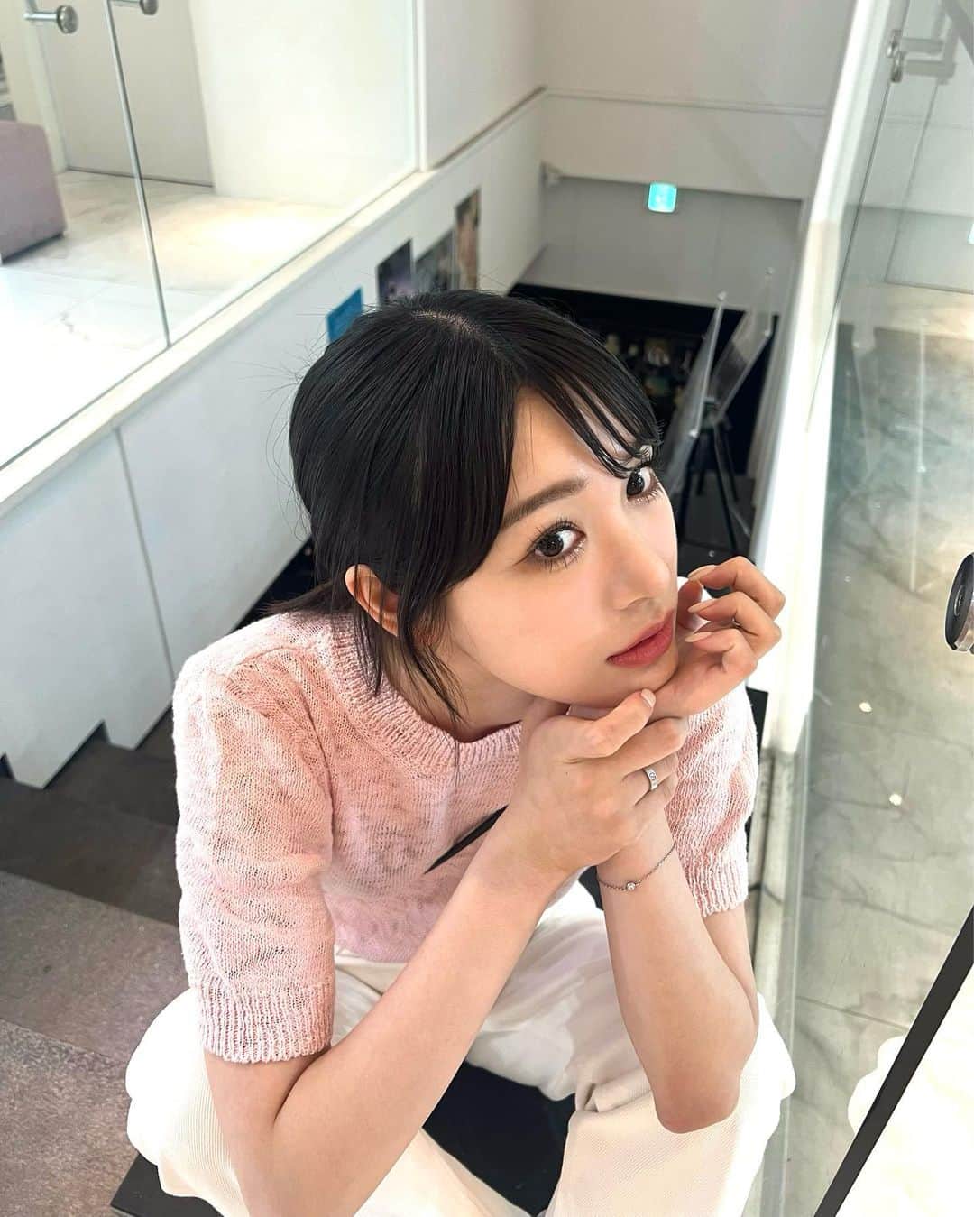 中川紅葉さんのインスタグラム写真 - (中川紅葉Instagram)「らぶな2人と女子旅中🇰🇷♡ 韓国メイクをウォンジョンヨ先生のメイクサロンでしてもらった、幸😭」5月30日 23時09分 - kureha_nakagawa
