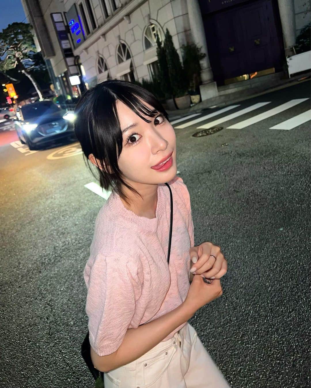 中川紅葉さんのインスタグラム写真 - (中川紅葉Instagram)「らぶな2人と女子旅中🇰🇷♡ 韓国メイクをウォンジョンヨ先生のメイクサロンでしてもらった、幸😭」5月30日 23時09分 - kureha_nakagawa