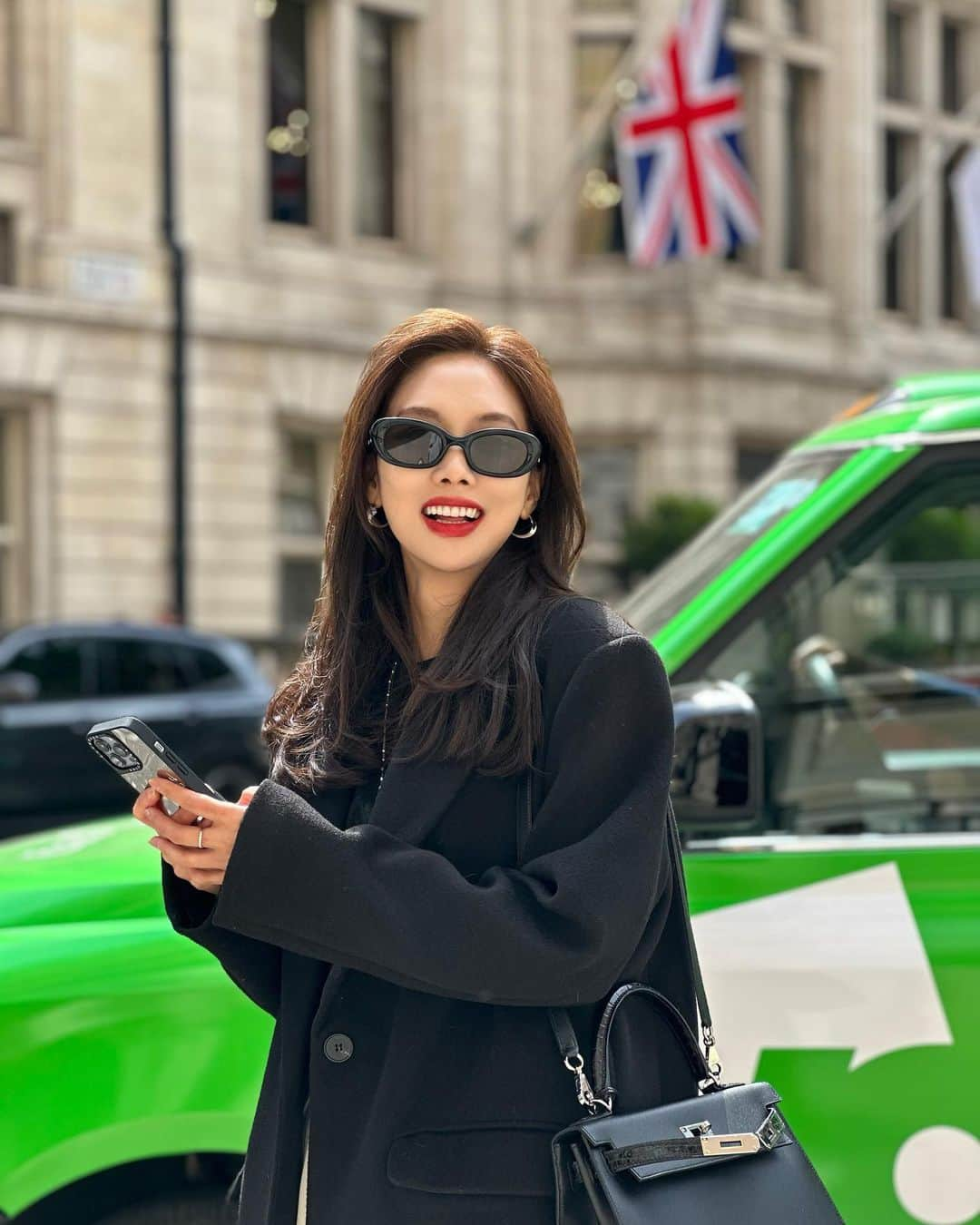 フェイ さんのインスタグラム写真 - (フェイ Instagram)「the first day in London 😜」5月30日 23時18分 - ff0427