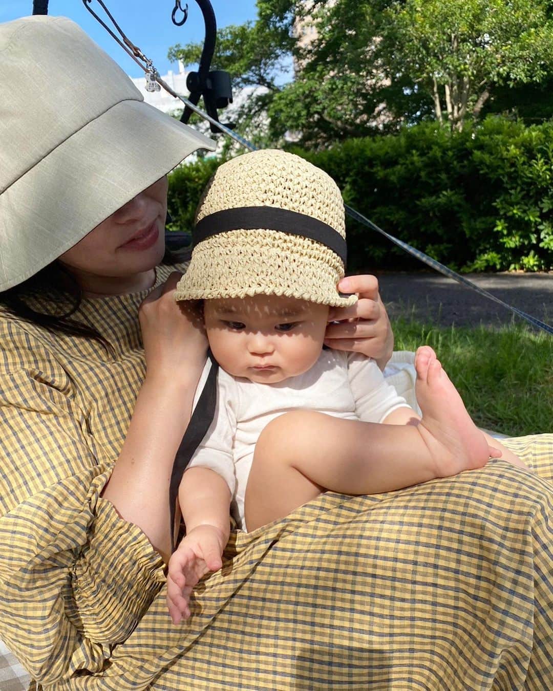 神尾美沙さんのインスタグラム写真 - (神尾美沙Instagram)「休日🌱 娘の麦わら帽子は届いてみたら大きすぎたので来年に持ち越し😂」5月30日 23時31分 - kamiomisa