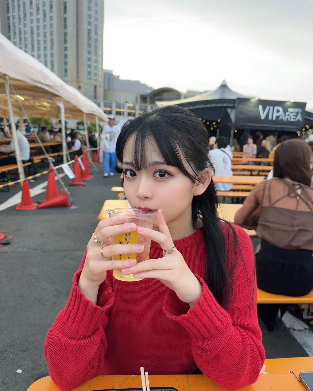 田中梨瑚さんのインスタグラム写真 - (田中梨瑚Instagram)「・  好きなお酒はハイボールです。  あとたまにビールも飲む。  お酒は強くないけどすき。」5月30日 23時35分 - riko_2768