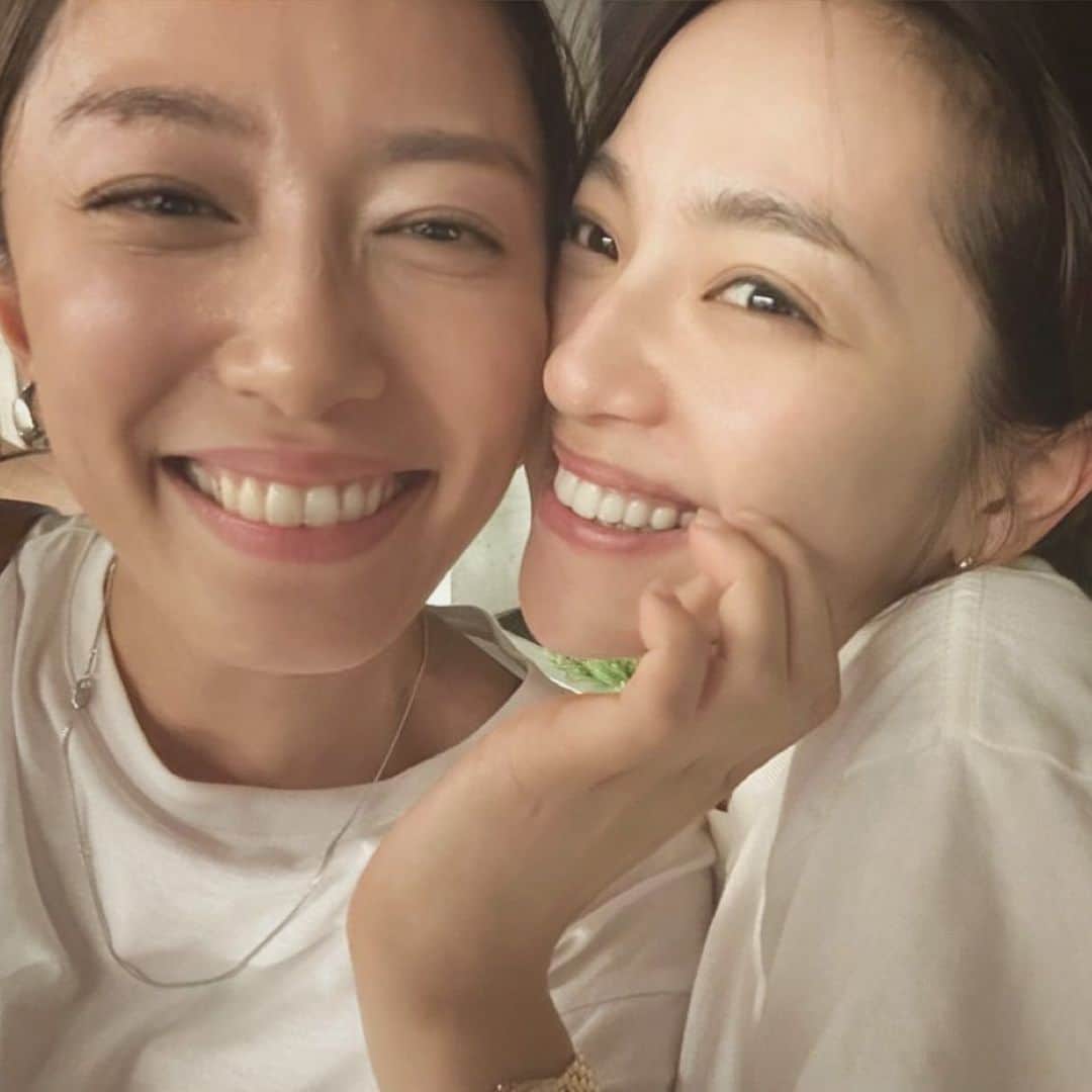 のインスタグラム：「🌗🍹✨🌞 あれ、結構、かなり久しぶりだけど、そんな感じは全くしないのだけども、でも今年はもう少し連絡とって、もう少し会おうと話して解散🪇」