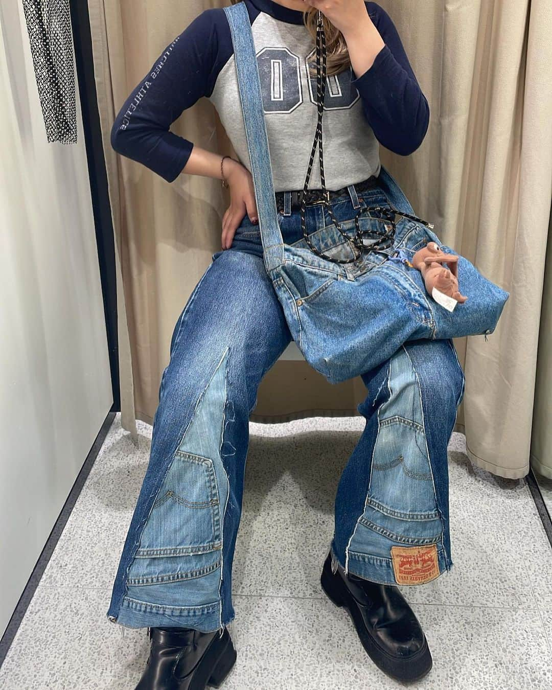 藤原虹七のインスタグラム：「Insta system change🌀💞✨  #denimstyle#denimcode#levis#levis505#arrangedenim#デニムコーデ#デニム#デニムリメイク#リーバイス505#リーバイス#リメイク古着」