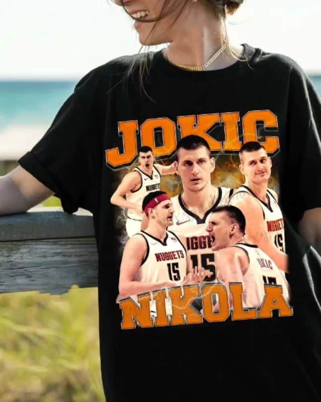 ニコラ・ヨキッチさんのインスタグラム写真 - (ニコラ・ヨキッチInstagram)「🔥🏀 Limited Edition Nikola Jokić Shirts 🏀🔥  🌟 Show your love for the MVP! Only available for 48hrs ⏰  🌍 Fast worldwide shipping! 🚀  👉 Link in our profile bio @jokicnikolaofficial 👈  Gear up like a true fan and celebrate the greatness of Nikola Jokić with our exclusive shirts! Don't wait, get yours now before they're gone! 🙌🔥 . . . #jokic #jokicnikola #joker #nikola #nikolajokic #denver #nuggets #denvernuggets #colorado #nba #basketball #serbia #usa #srbija #sombor #belgrade #beograd #mvp」5月31日 2時08分 - jokicnikolaofficial