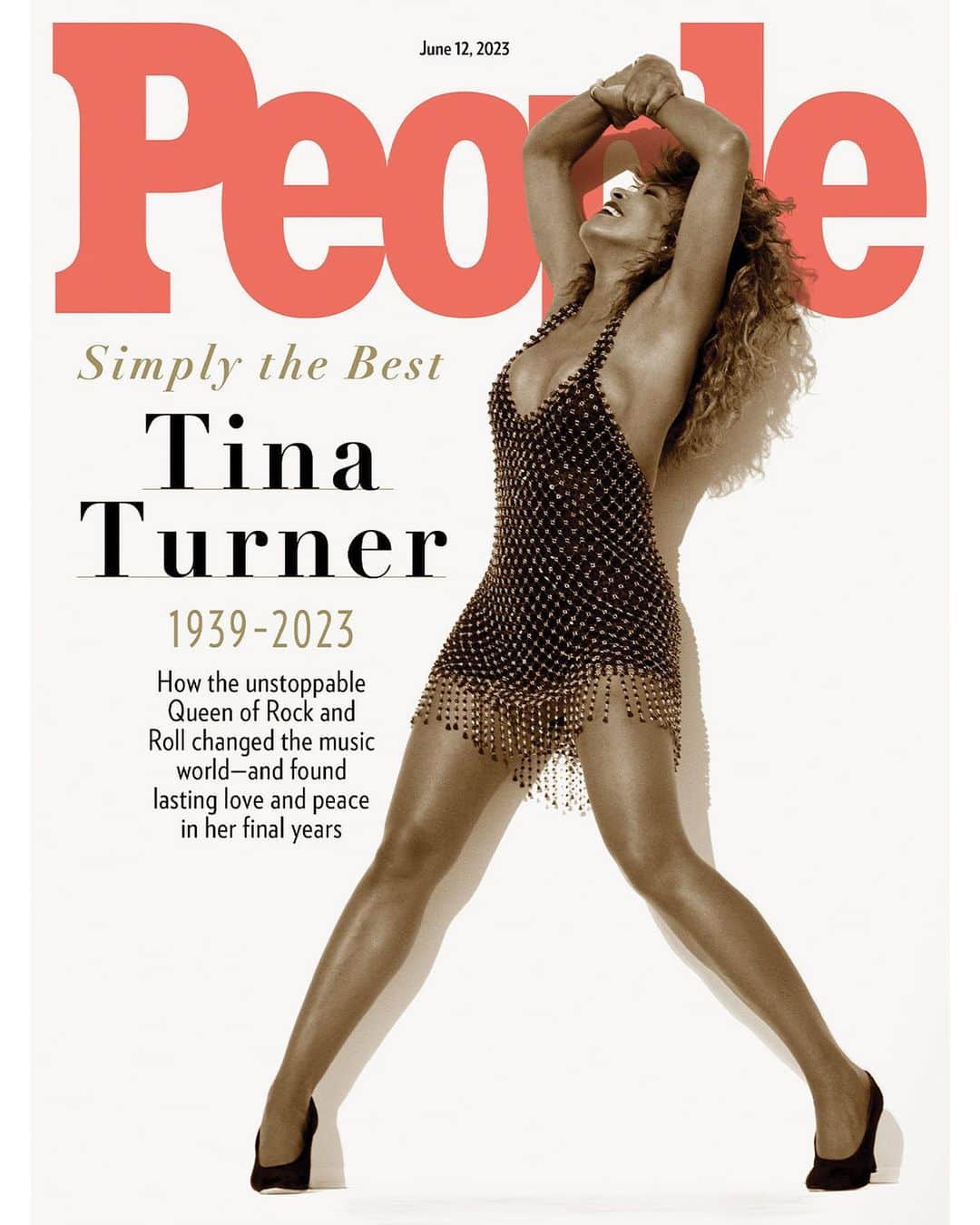 People Magazineさんのインスタグラム写真 - (People MagazineInstagram)「After decades of personal turmoil and pain, Tina Turner's final years were filled with happiness as she embraced a peaceful life in Switzerland. ❤️ Stephen Sills, a designer and longtime friend of the late "Proud Mary" singer, tells PEOPLE in this week’s issue that Turner was ready for whatever lay ahead.  "She told me two years ago, she said, 'Stephen, I'm ready to go anytime. I'm not scared of death. I've had a wonderful last part of life. I've enjoyed it, but I'm tired,'" he recalls. Tap the bio link for more tributes to the queen of rock and roll, and pick up the issue on newsstands Friday. | 📷: @herbritts / @august_image」5月31日 3時26分 - people