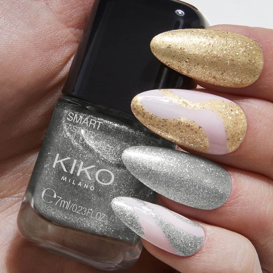 KIKO MILANOさんのインスタグラム写真 - (KIKO MILANOInstagram)「Shimmer and shine with sparkly new shades of our Smart Nail Lacquers! 💅 Made with biodegradable glitter! ✨⁣ ⁣ #KIKONails #nailpolish #nailinspo #nailart #glitternails ⁣ ⁣ Smart Nail Lacquer - Biodegradable Glitter Edition 311, 312 - Smart Nail Lacquer  75」5月31日 3時40分 - kikomilano
