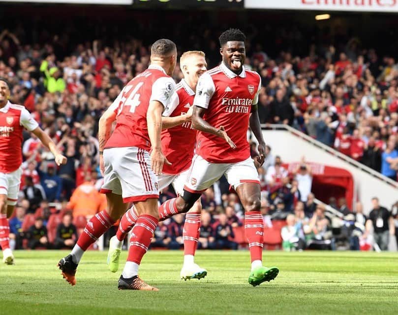 トーマス・パーテイのインスタグラム：「It’s been a season with ups and downs and I am grateful for all the support received. Your encouragement means everything to us.   We will come back stronger next season! 🙏🏾  #TP5」