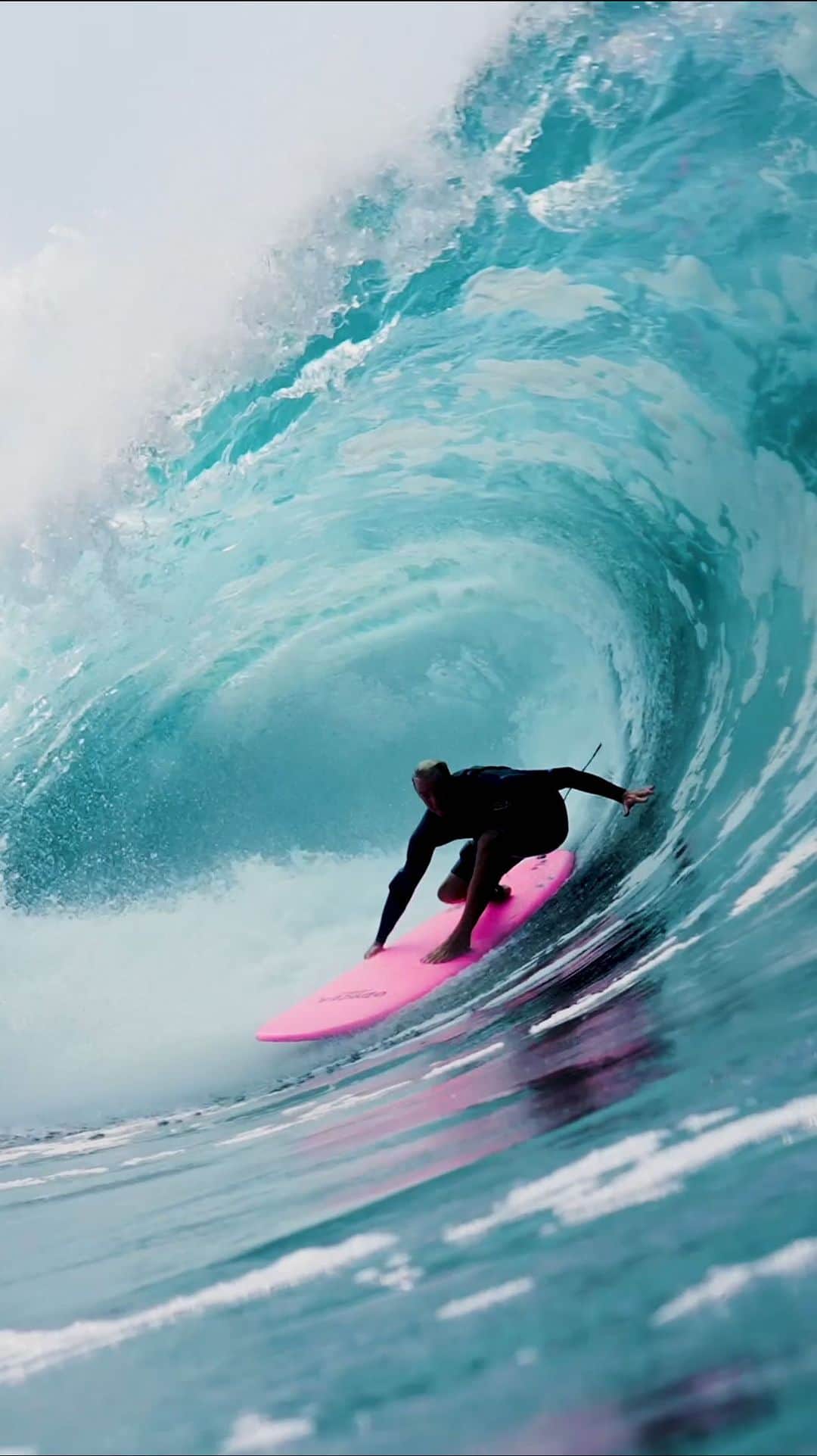 ジェイミー・オブライエンのインスタグラム：「Follow your dreams 🇲🇽 @jamieobriensurfexperience  Thanks for the epic clip @duerrdot」