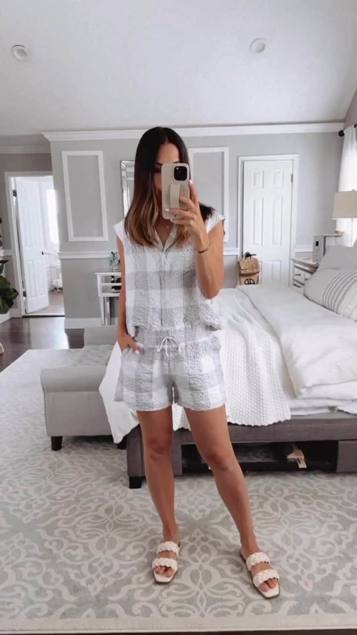 Wal-Mart Stores, Incのインスタグラム：「Summer ready AND available on Walmart? @mrscasual has the #WalmartFashion looks you need to see! ✨」