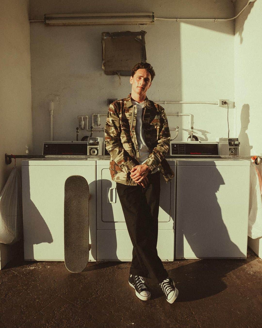 ブリクストンのインスタグラム：「@jakebraun_ wear testing.」