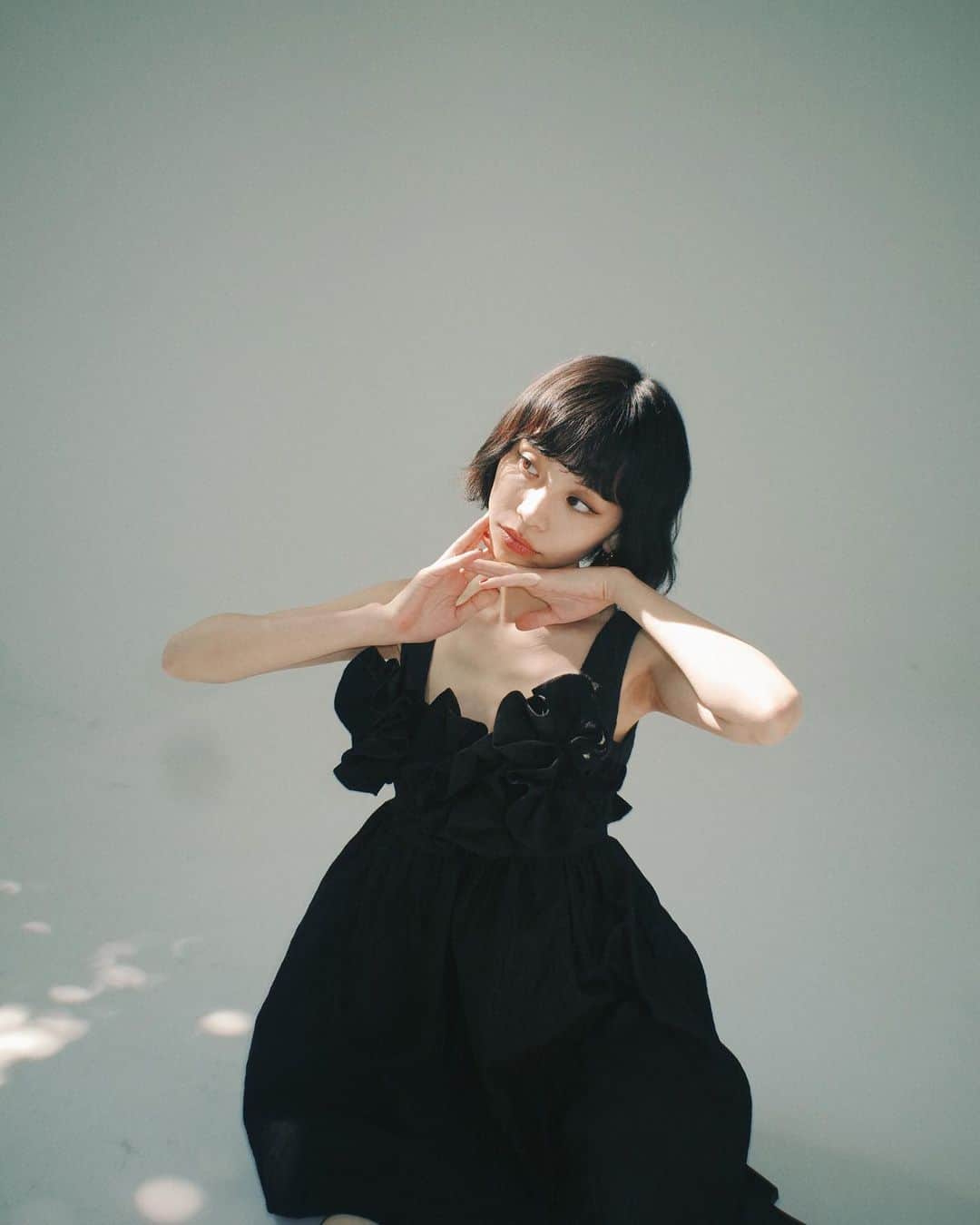 る鹿さんのインスタグラム写真 - (る鹿Instagram)「Love my little black dress 🖤」5月31日 7時54分 - luluxinggg