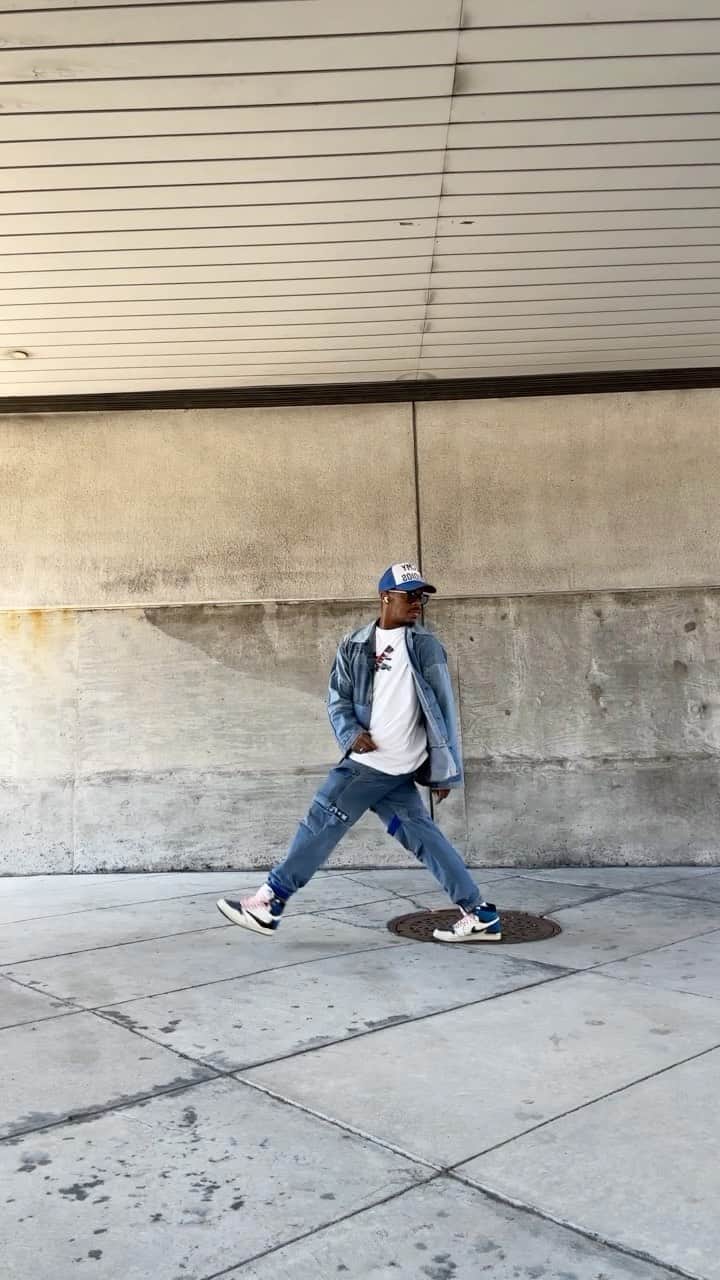 Lil Buckのインスタグラム：「Baggy Boy a Musical Monster」