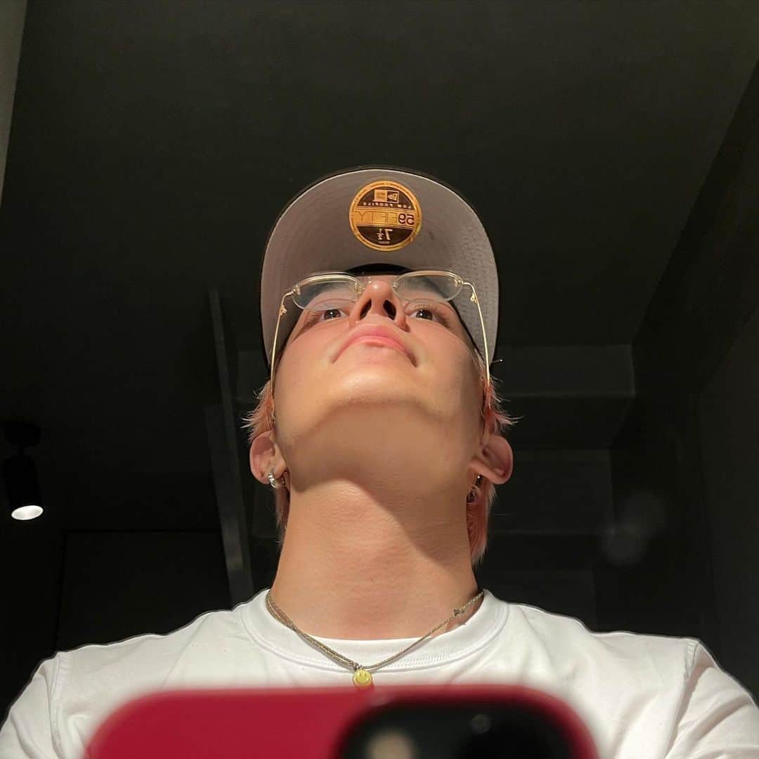 のインスタグラム：「メガネ👓」