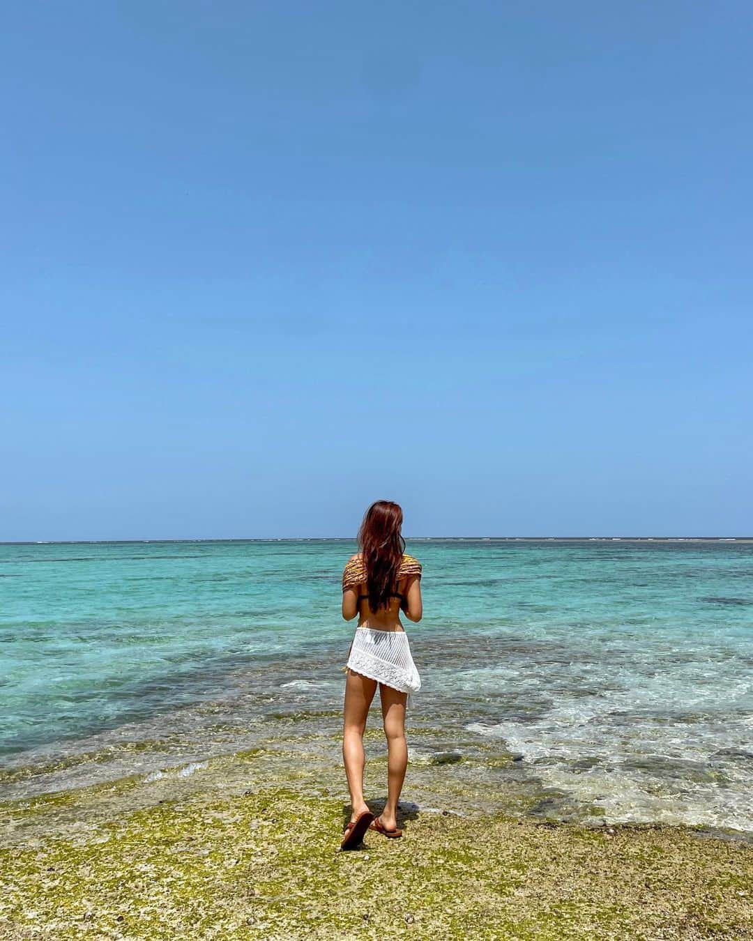 羽石杏奈さんのインスタグラム写真 - (羽石杏奈Instagram)「👗🫧🌼🏝️🤎 w/ @tothesea_hawaii」5月31日 19時07分 - hawaiianna913