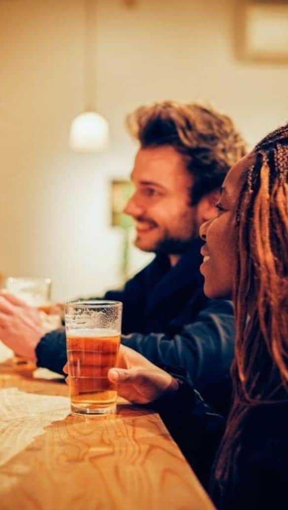 hotelgraphynezuのインスタグラム：「FREE BEER HOUR ! @hotelgraphy_nezu   Everyday 18:00 - 19:00 at our cafe space and for all our guests ! 🤗🍺  Get to know other guests and share nice experience and tips around a beer!  _____________  フリービールアワー！@hotelgraphynezu  毎日18時〜19時、カフェスペースにて宿泊者の皆様へ！🤗🍻  他のゲストと仲良くなり、ビールを飲みながら素敵な体験やトラベルティプスを共有しましょう！  自分をアップデートしたい方、大変おすすめです！ . . . #explorelively #lifestylehotel #hotelgraphynezu  #tokyohotel #tokyohostel #freebeerservice #happyhour #newencounters #guestexperience #nezu #yanesen #beer #kanpai #cheers  #ホテルグラフィー根津 #ライフスタイルホテル #フリービール #生ビール #ハッピーアワー #東京ホステル #東京ホテル #新しい出会いの空間 #楽しい体験 #根津 #谷根千 #海外の人と繋がりたい #カフェスペース #乾杯」