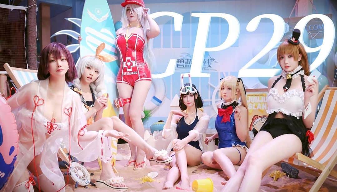 EROKOのインスタグラム：「New bikini video on my YouTube channel~! 🔥 Check it now pls🥹 link in my story!」