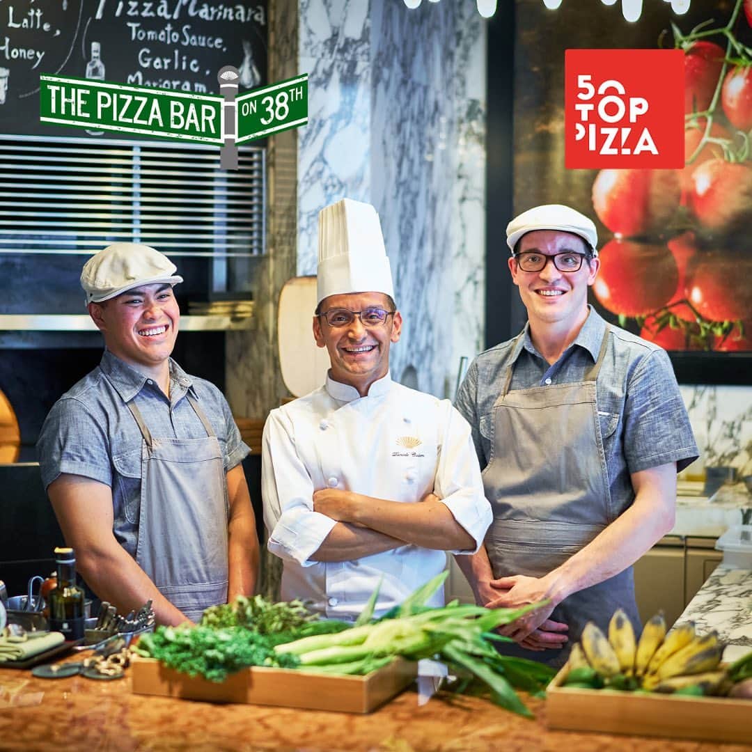 Mandarin Oriental, Tokyoさんのインスタグラム写真 - (Mandarin Oriental, TokyoInstagram)「What a fantastic news to share to you! Our Pizza Bar on 38th is ranked no. 1 on the ‘50 Top Pizza Asia-Pacific 2023’ list, as announced by the prestigious and influential pizza-focused guide, ‘50 Top Pizza’. At the Pizza Bar on 38th, our team of skilled pizzaiolos will continue to captivate food lovers from around the world, delivering both delicious flavours and delight. We strive to further refine our craft and bring you even more exceptional taste experiences. We appreciate your continued support. Expect more tasty innovations at the Pizza Bar on 38th led by Chef Daniele. From the bottom of our hearts, Grazie Mille!  世界で最も影響力のあるピッツェリア専門ガイド、"50 Top Pizza"の”ランキングが発表され、「ピッツァバー on 38th」が「50 Top Pizza Asia Pacific 2023」部門において１位を受賞しましたことをお知らせいたします。 「ピッツァバー on 38th」では、今後も世界中の美食家の皆さまを虜にし、驚きと感動をお届けできますよう、”ピッツァイオーロ”の一人ひとりが腕を磨いてまいります。 ダニエレが率いる、「ピッツァバー on 38th」のさらなる進化をご期待ください。 .... @mo_tokyo  #MandarinOrientalTokyo #MOtokyo #ImAFan #MandarinOriental #Nihonbashi #Tokyohotel #pizzabaron38th #50topizza #pizzamaker #マンダリンオリエンタル #マンダリンオリエンタル東京 #東京ホテル #日本橋 #日本橋ホテル #ピッツァバーon38th」5月31日 20時00分 - mo_tokyo