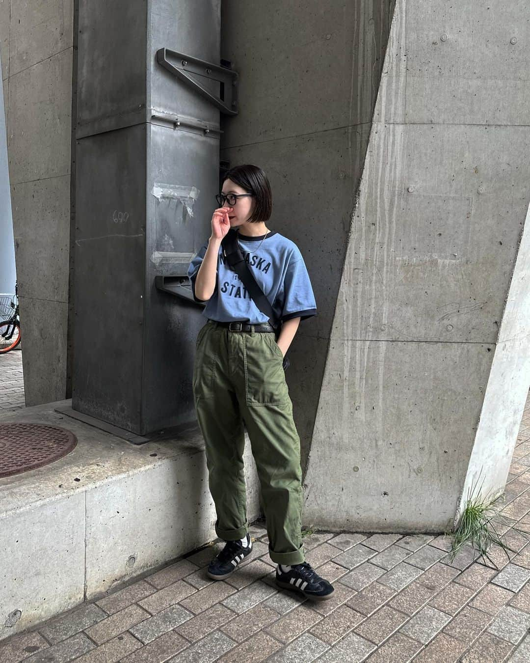 mahoさんのインスタグラム写真 - (mahoInstagram)「＊この色のリンガーっていいよね . #ootd#メンズライク#シティーガール#シティーボーイ#uniqlo#adidassamba#ミリタリーコーデ#outfit#mensfashion#used#classystreetwear#freshfits#outfitoftheday#pauseshots#snobshots#military#cityboy#cityboyootd#whatwewear#whatwelike @favclo.official」5月31日 20時17分 - mhpht_