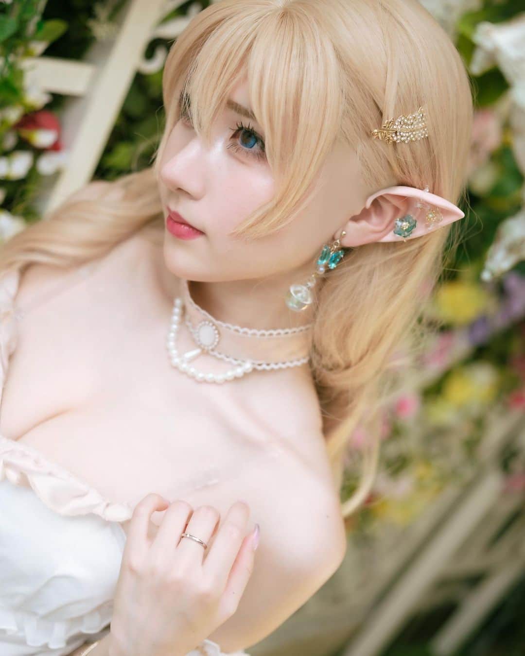 てーらのインスタグラム：「異世界転生してエルフと結婚を誓ってね……🧝‍♀️✧*｡」