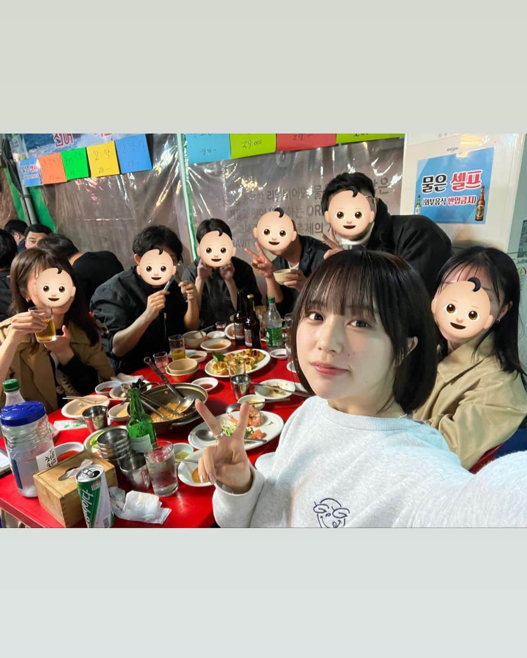 なえなのさんのインスタグラム写真 - (なえなのInstagram)「韓国ロケ行った時の写真たち🇰🇷❕ 2泊3日で34品も食べたのすごくない？笑 えびもたっくさん食べれて幸せだった〜  さっきブカピのYouTubeで韓国旅公開されたから見てね！  最後の写真はスタッフさんたちと夕飯食べた時の☺︎ 大好きなブカピチーム☺︎ またいきたいな〜🇰🇷！」5月31日 20時37分 - naenano0114