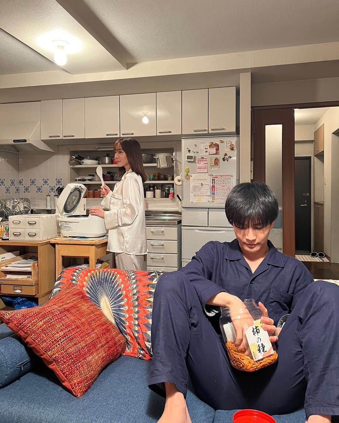 あなたがしてくれなくてものインスタグラム：「. 枝分かれした人生を送っている誠と楓…🥹  #あなたがしてくれなくても #吉野家潜入 #新名家からのアンサーフォト #岩田剛典 #田中みな実  📣 ７話の #TVer 見逃し無料配信は 　　次回放送まで！ 　　まだの方ももう一度見たい方も 　　お見逃しなく👀✨ 📺１〜３話も変わらず無料配信中 　　プロフィール欄のリンクからチェック！」