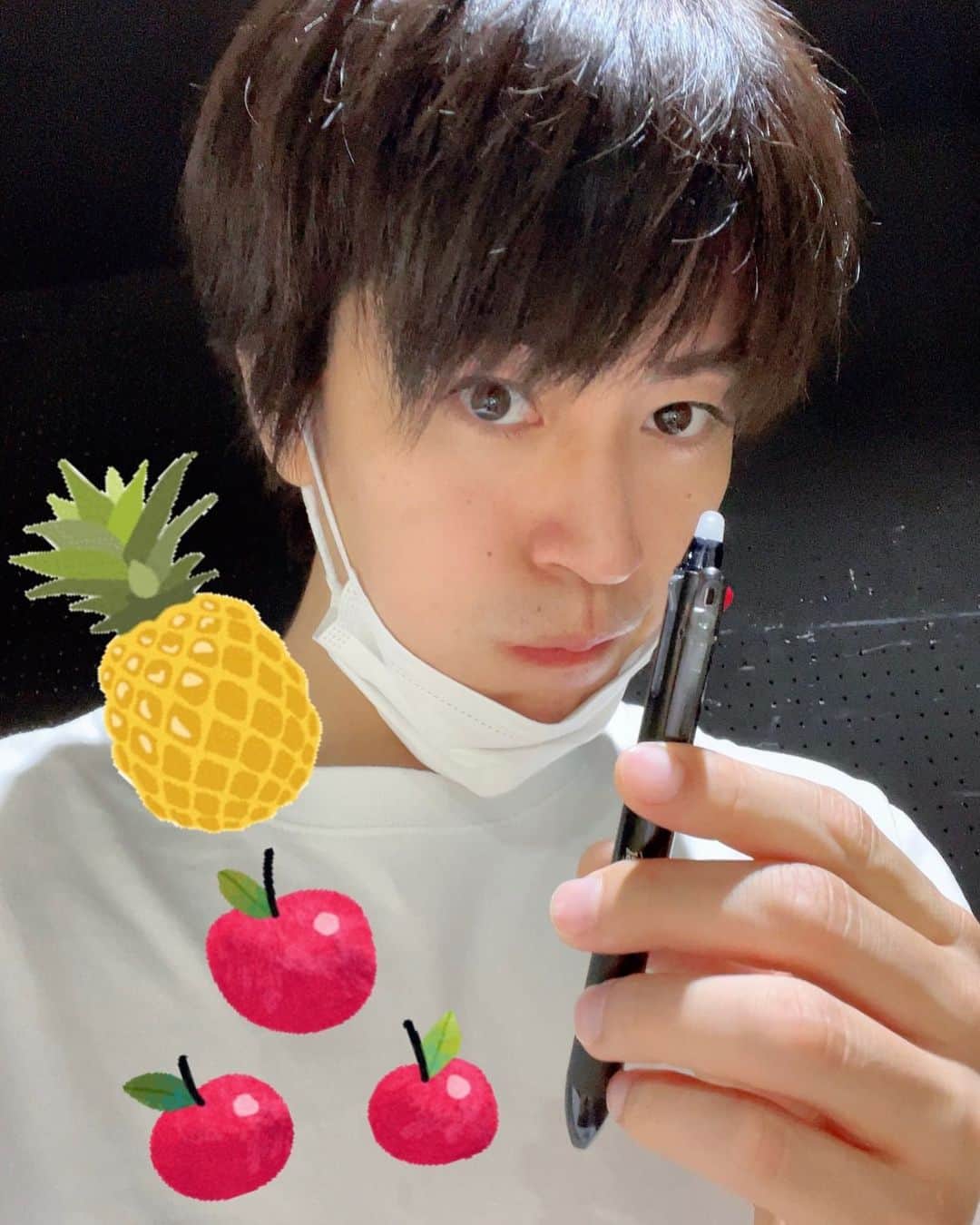 廣瀬智紀のインスタグラム：「久しぶりっ！ 稽古真っ只中！  とても楽しいお芝居になりそう！  三人どころじゃない吉三！！ お楽しみに！！  #廣瀬智紀  #三人どころじゃない吉三  #紀伊國屋ホール」