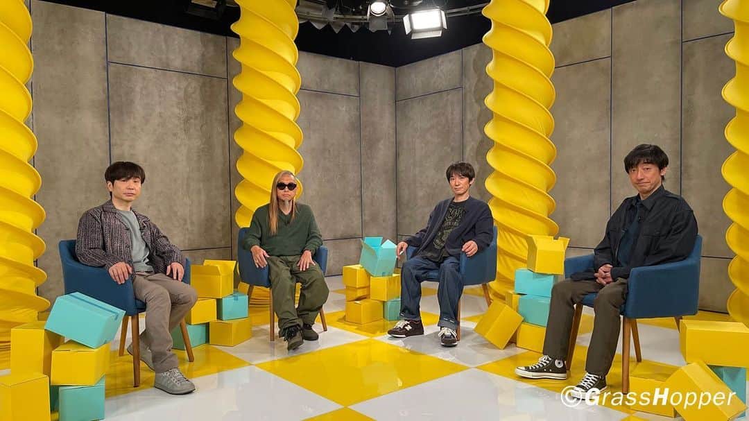 スピッツのインスタグラム：「今夜です！  5/31(水) 22:00～23:00 スペースシャワーTV 『V.I.P. ―スピッツ―』  #スピッツ #spitz #スペシャ #ひみつスタジオ」