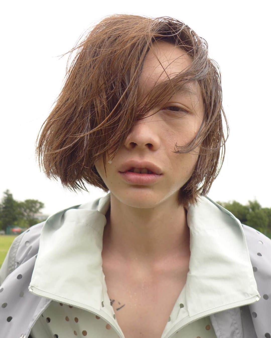 ファセッタズムさんのインスタグラム写真 - (ファセッタズムInstagram)「. 2023 FACETASM SPRING/ SUMMER COLLECTION  "LEAVE NOW"  another shot by model:@y.slug_ photgraphy:@ochiaihiromichi  #facetasm #facetasmtokyo」5月31日 18時00分 - facetasmtokyo