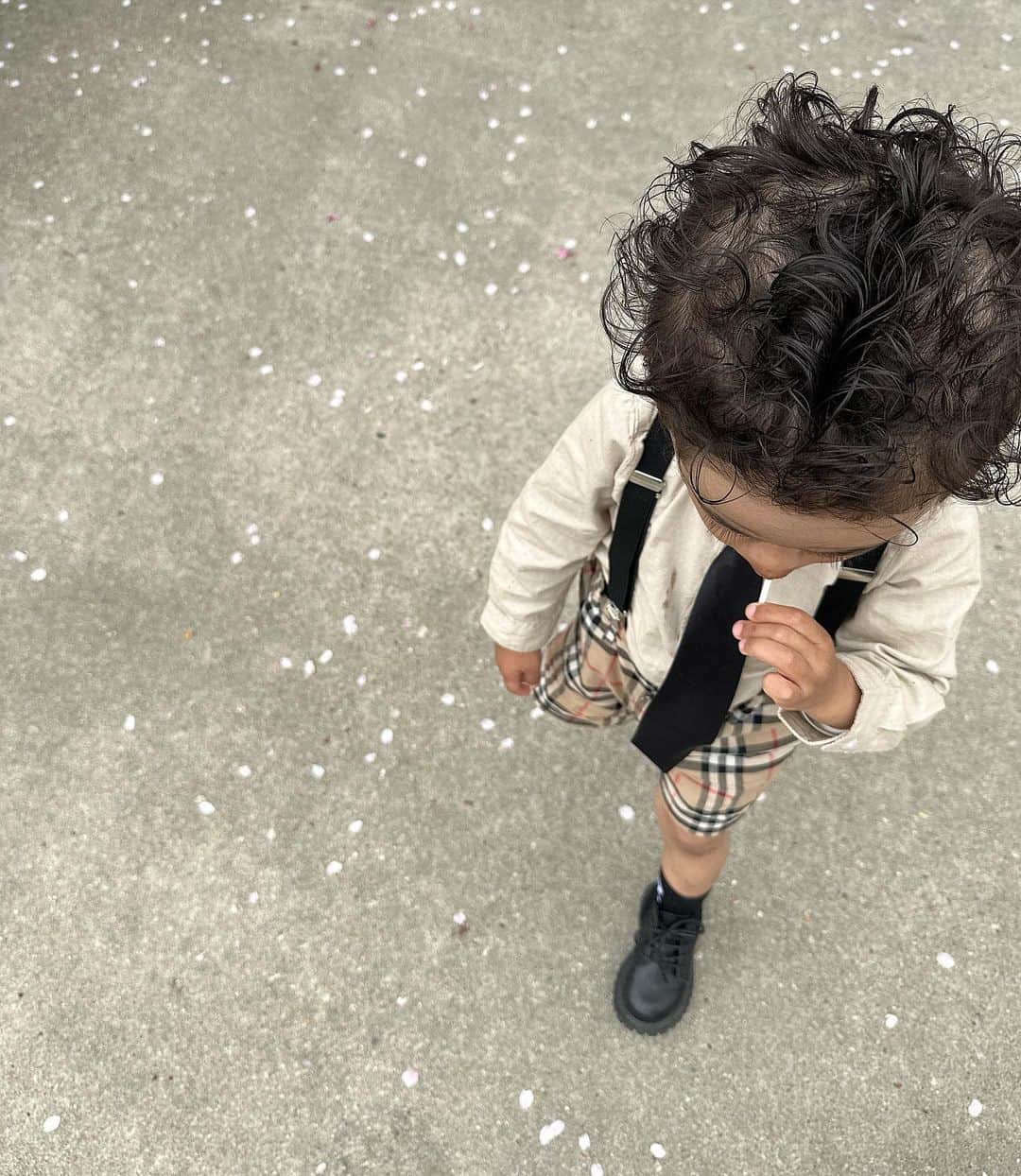MIYUのインスタグラム：「入園式👣🤎」