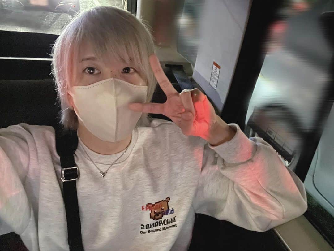 からつけあっきぃのインスタグラム：「5年ぶりのハイトーン明るすぎて電気買わなくて済む #からつけあっきぃ #あっきぃ #amptak」