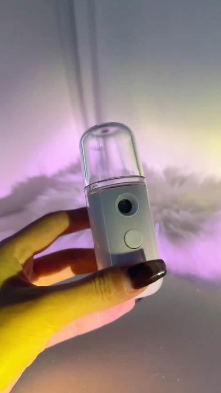 SHEINのインスタグラム：「Is your skincare setup leaving you high and dry? 😭 Refresh your routine! 💦😊 Our handheld mini humidifer is a mist-have beauty tool for flawless facials ✨  🔎10187964  #SHEIN #SHEINforAll #SHEINstyle #fashion #chic #saveinstyle」
