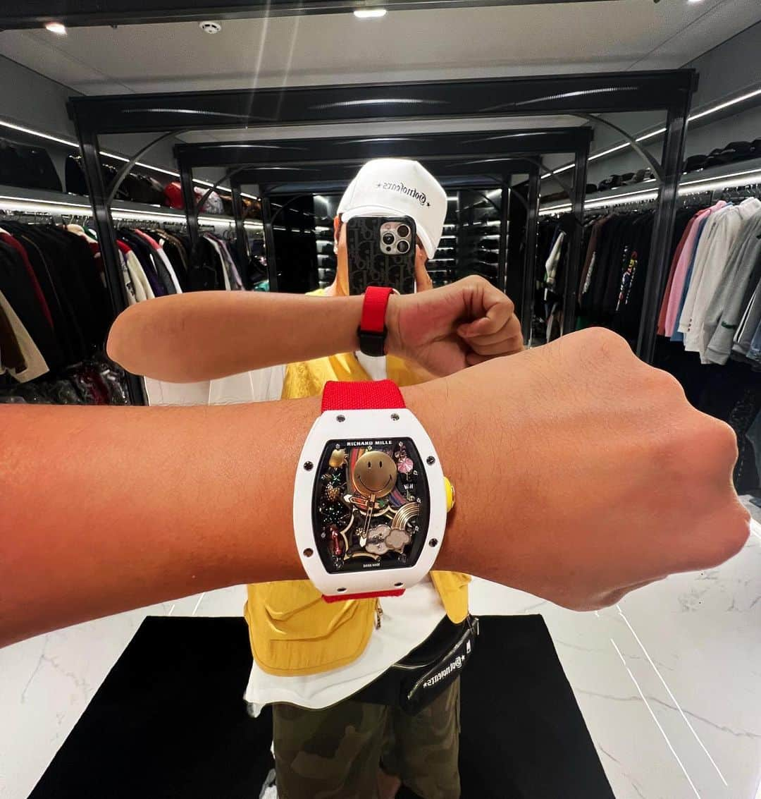 ショウ・ルオさんのインスタグラム写真 - (ショウ・ルオInstagram)「🙂 #richardmille #rm88」5月31日 21時43分 - showlo