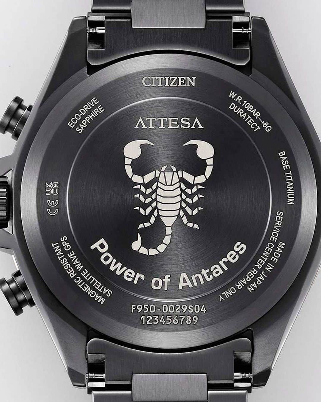 NAKANIWA WISPさんのインスタグラム写真 - (NAKANIWA WISPInstagram)「6月15日に発売されるシチズンの新作腕時計、「CITIZEN ATTESA」のAct Lineから「Power of Antares」CC4056-62Wの予約受付中です。 この腕時計は、さそり座の一等星アンタレスをモチーフにした赤い限定モデルで、世界限定1,200本のみの販売となります。  このモデルは、サファイアガラスのベゼルと光沢のあるストライプパターンのダイヤルが特徴的。 これらは全てダークレッドで仕上げられており、針やインデックス、ベゼルエッジはピンクゴールドカラーでとても優雅な雰囲気を演出しています。  ケースとブレスレットは耐久性の高いデュラテクトDLCでブラックに仕上げられたスーパーチタニウム製。 裏蓋にはさそりのシルエットが刻印されています。  この新作は、エコ・ドライブGPS衛星電波時計の最上位ムーブメント「F950」を搭載。衛星電波受信機能、位置情報取得機能、自動時刻受信機能を備えています。 また、ワールドタイムや2都市の時刻を同時表示するデュアルタイム、1/20秒クロノグラフ、アラーム、パーペチュアルカレンダー、充電残量表示機能、発電量を7段階で表示するライトレベルインディケーターなどを搭載するフルスペックモデルとなっています。  さらに、衝撃検知機能、針自動補正機能を統合した「パーフェックス」機能や夜光塗料塗布の針とインデックス、防水性能は10気圧防水と、ユーザビリティにも優れています。  皆様からのご予約を心よりお待ちしております。  ■DATA CITIZEN ATTESA Power of Antares 型番：CC4056-62W 定価：￥286,000- 世界限定1,200本 ケース/バンド素材：スーパーチタニウム（デュラテクトDLC・ピンク） ガラス：デュアル球面サファイアガラス（クラリティ・コーティング） ケース径：44.6mm ケース厚み：15.4mm  ■ Inquiry NAKANIWA WATCH 4-10-3 Minamisenba, Chuo-ku, Osaka-shi, 542-0081 TEL: 06-6251-7573 Open from 11:00 to 18:30 Closed on Wednesdays LINE ID: @910caqbg  #NAKANIWA #NAKANIWAWATCH #仲庭時計店 #CITIZEN #シチズン #ATTESA #アテッサ #Antares #アンタレス #Miro #ミロ #黄金聖闘 #osakaWATCH #大阪腕時計 #南船場 #心斎橋」5月31日 21時48分 - nakaniwawatch