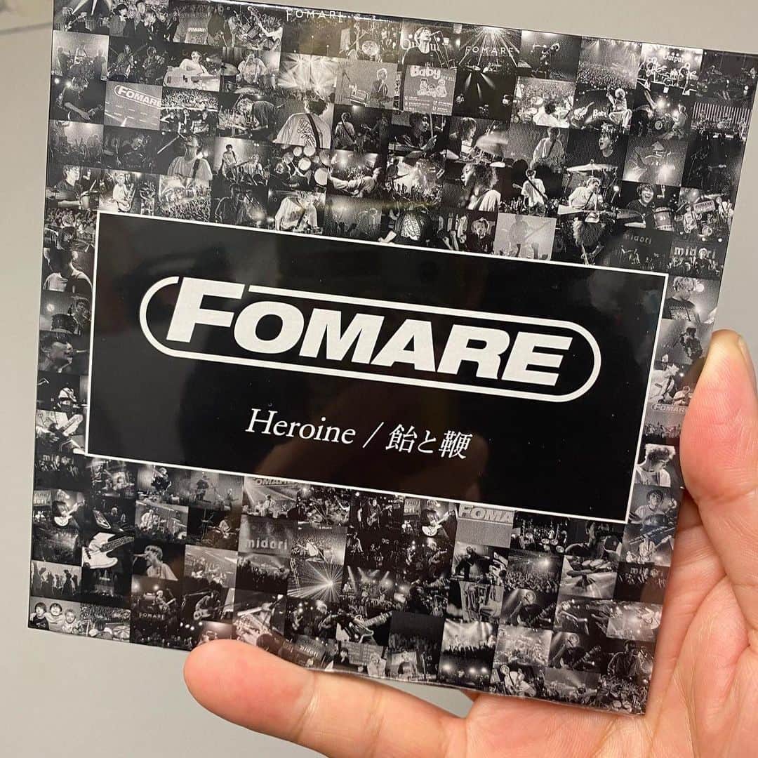 橋本塁さんのインスタグラム写真 - (橋本塁Instagram)「【FOMARE】 渋谷Spotify O-WESTでの「FOMARE会場限定Single CD Heroine(ヒロイン)/飴と鞭　レコ発　ONE MAN GIG」のライブ撮影終了新旧織り交ぜたナイスセトリライブだったです！CDは10月28日までライブ会場で販売！写真はライブ直後のFOMARE！ #FOMARE #フォマレ　#渋谷　#サウシュー　#soundshooter」5月31日 22時11分 - ruihashimoto