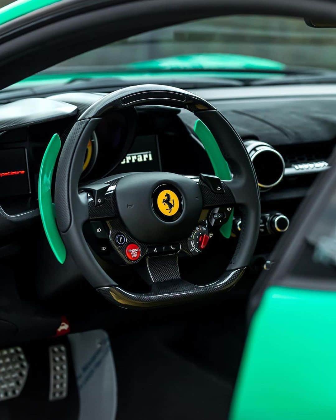 CarsWithoutLimitsさんのインスタグラム写真 - (CarsWithoutLimitsInstagram)「BP Green 812 Competizione 📸 @marcphotography   #carswithoutlimits #ferrari #812competizione #ferrari812 #ferrari812competizione #v12」5月31日 22時12分 - carswithoutlimits