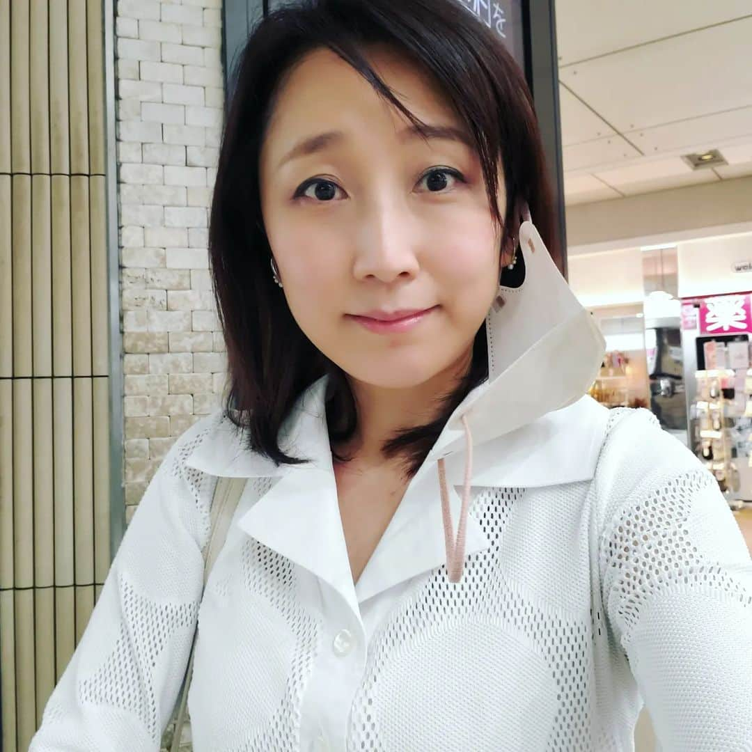 常世晶子さんのインスタグラム写真 - (常世晶子Instagram)「今日の待ち合わせ。 今日は、良い日🌛  #お疲れさまでした #🥱 #恵比寿にて  #いつもの #茂木さんと」5月31日 23時53分 - tokoyo_shoko