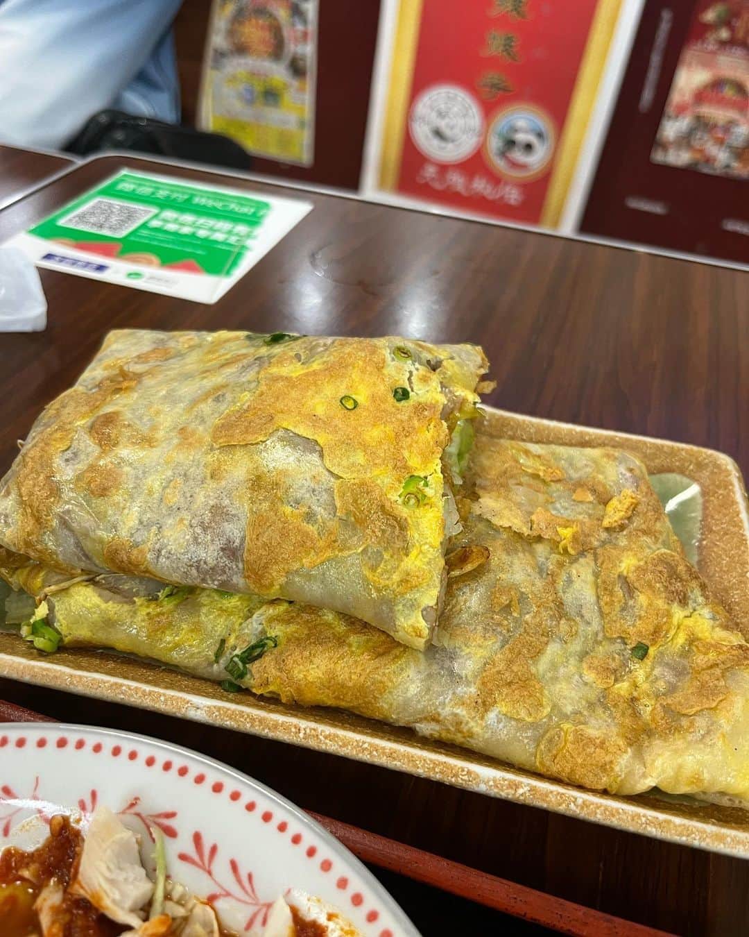 奥浜レイラさんのインスタグラム写真 - (奥浜レイラInstagram)「🥟🍜🥜🫔🇭🇰🇹🇼🇨🇳 干し豆腐と(今回は＋ハムときゅうり)ピーナッツペースト和えたのはいくらでも食べられるからたっぷり作った🤤」6月1日 0時25分 - laylaokuhama