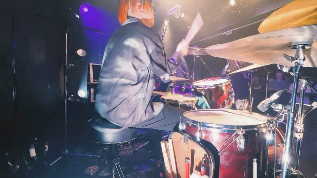 吉澤響のインスタグラム：「2023/5/3 名古屋UPSET 『Grave of Music』/ セカイイチ  #セカイイチ #ドラム  #live #drums #drummers #gretschdrums #gretschdrummer #istanbulcymbals #promucodrumsticks #promuco」