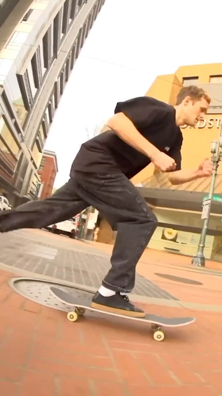 スラッシャーのインスタグラム：「🏃🏽‍♂️🏁 @sebowalker  📹 @_upperdecker」